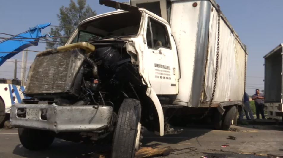 Accidente carretero deja tres menores muertos en Morelos
