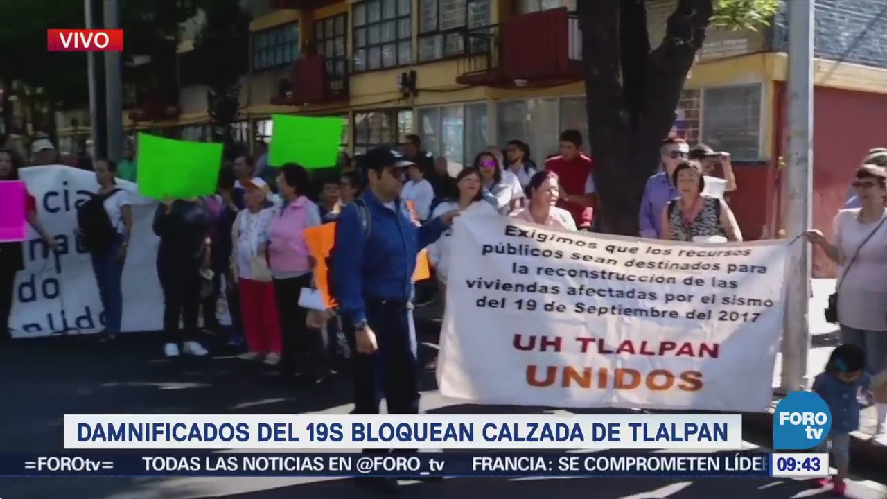 Damnificados del 19S bloquean calzada de Tlalpan