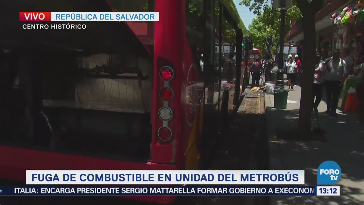 Desalojan Unidad Metrobús Fuga Combustible