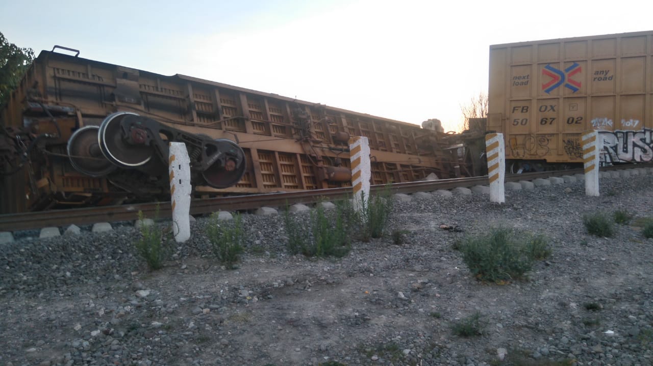 Descarrila tren de carga en Apizaco, Tlaxcala