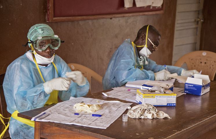 Muere una persona por nuevo brote de ébola en el Congo