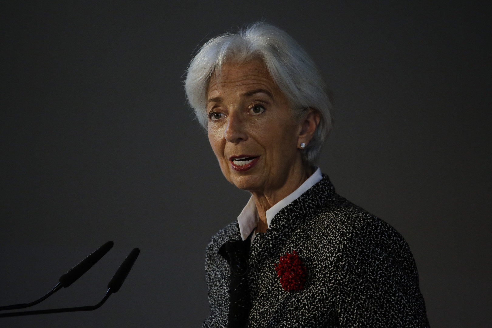 Lagarde asegura que economía argentina mejorará en 2019