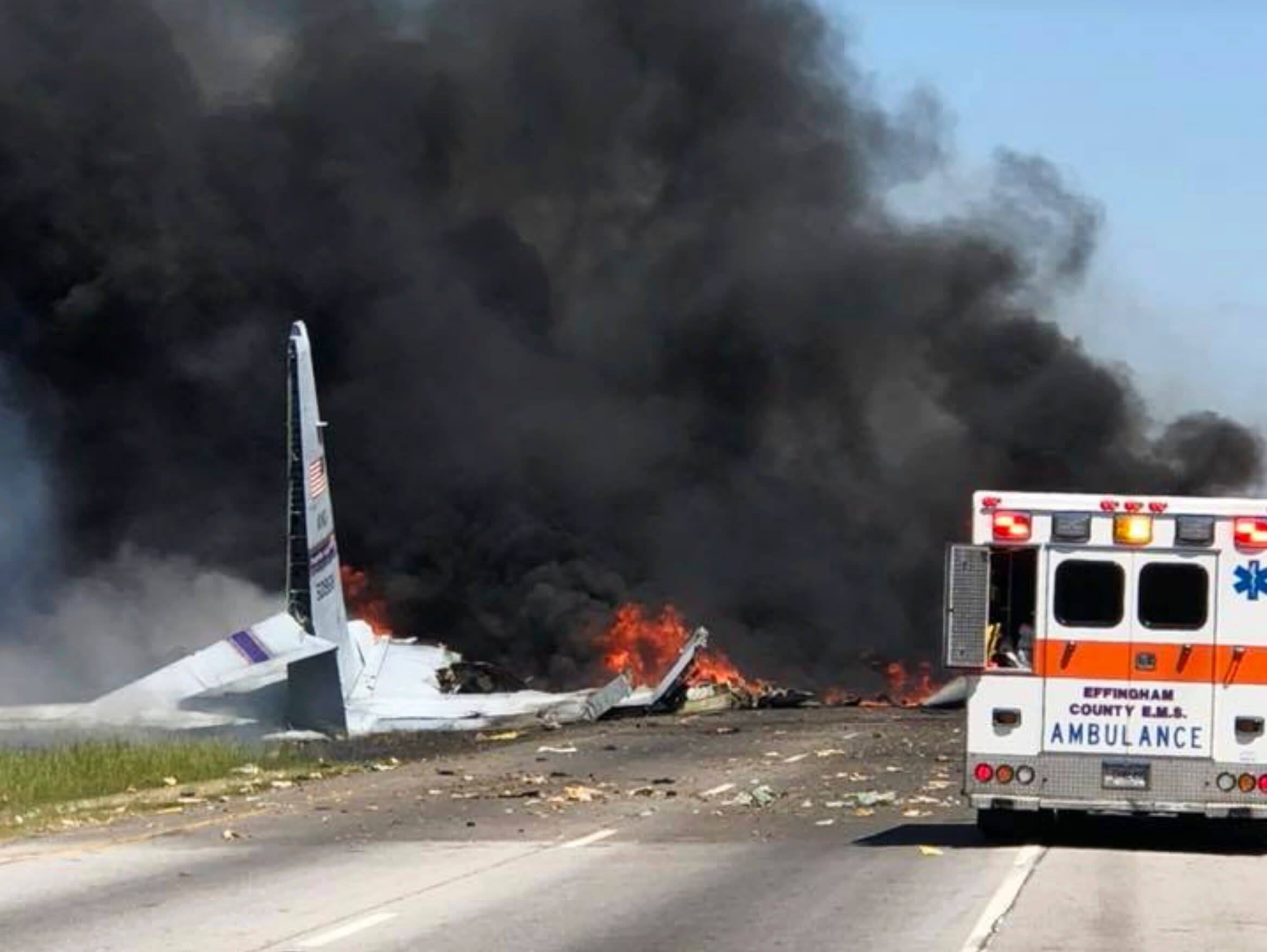 Guardia Nacional confirma 9 personas bordo estrellarse avión militar