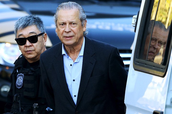 Juez brasileño ordena arrestar José Dirceu exjefe gabinete Lula
