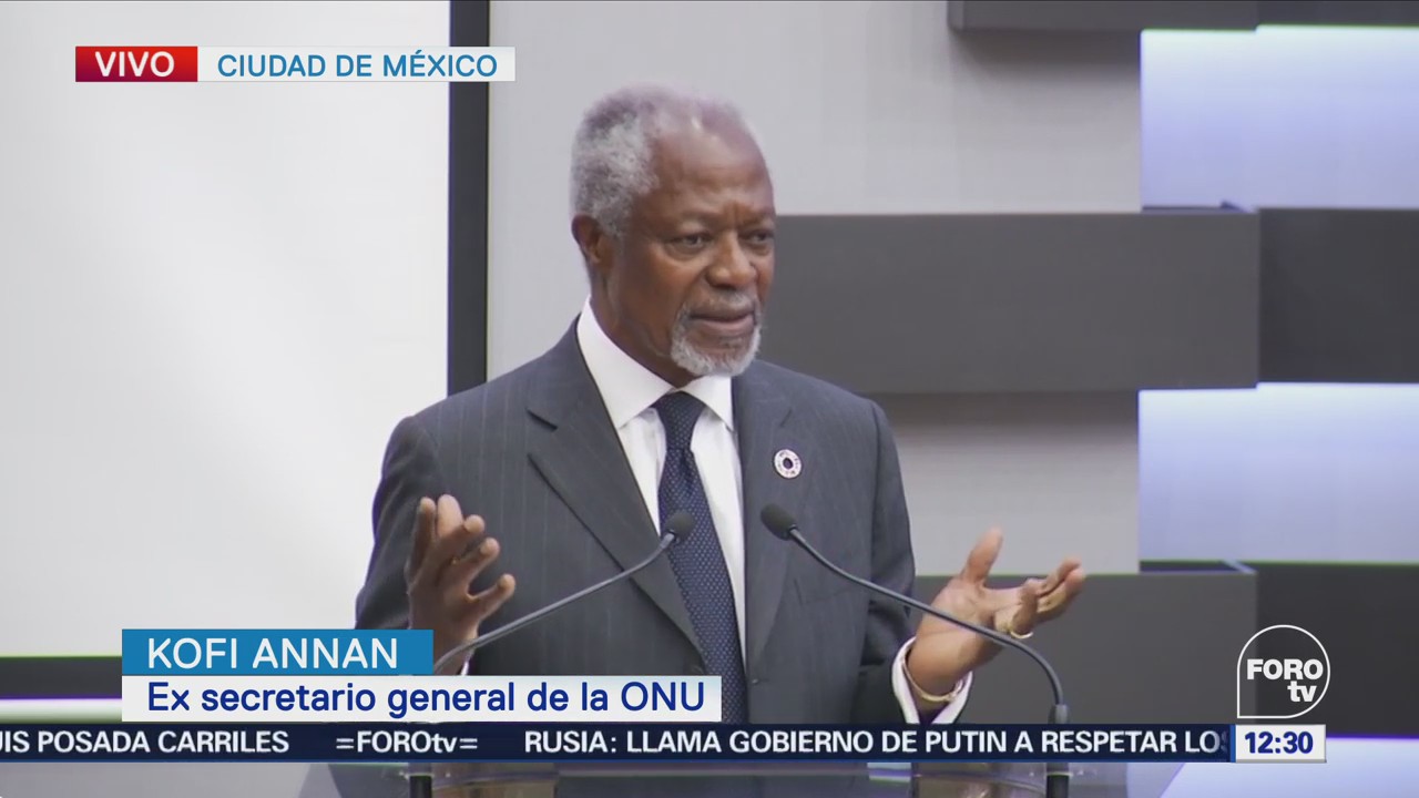 Kofi Annan dicta conferencia sobre paz y democracia en el INE