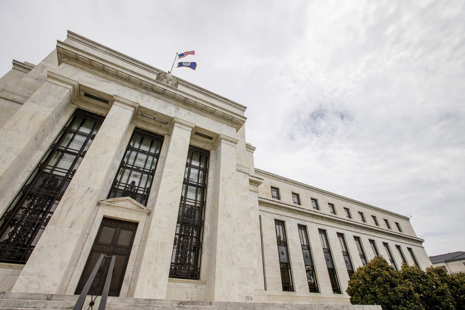 La Fed mantendría estables sus tasas de interés