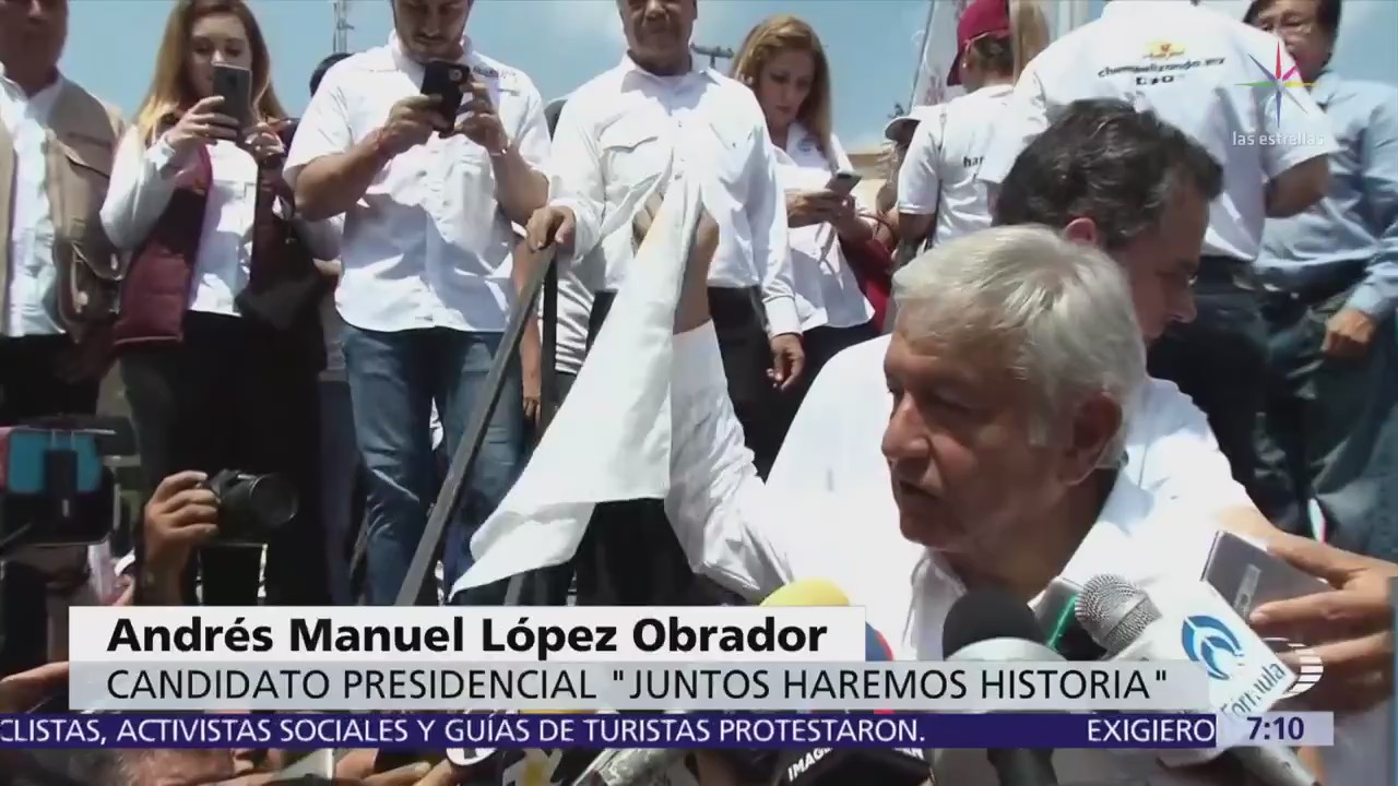 López Obrador saca pañuelo blanco sobre empresarios, se dice abierto al diálogo