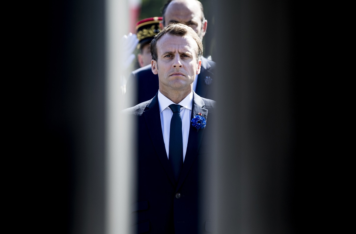Macron lamenta retirada de EU de acuerdo nuclear con Irán