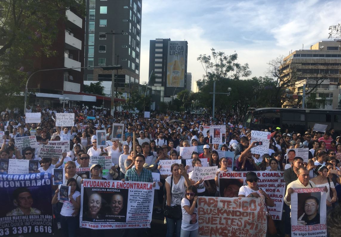 con marcha silenciosa recuerdan desaparecidos guadalajara jalisco