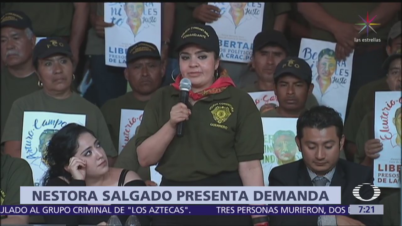 Nestora Salgado presenta demanda contra Meade