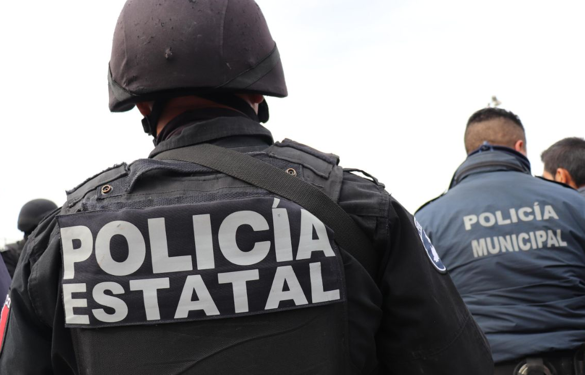 Trasladan a 136 personas imputadas tras operativo contra policías en San Martín Texmelucan