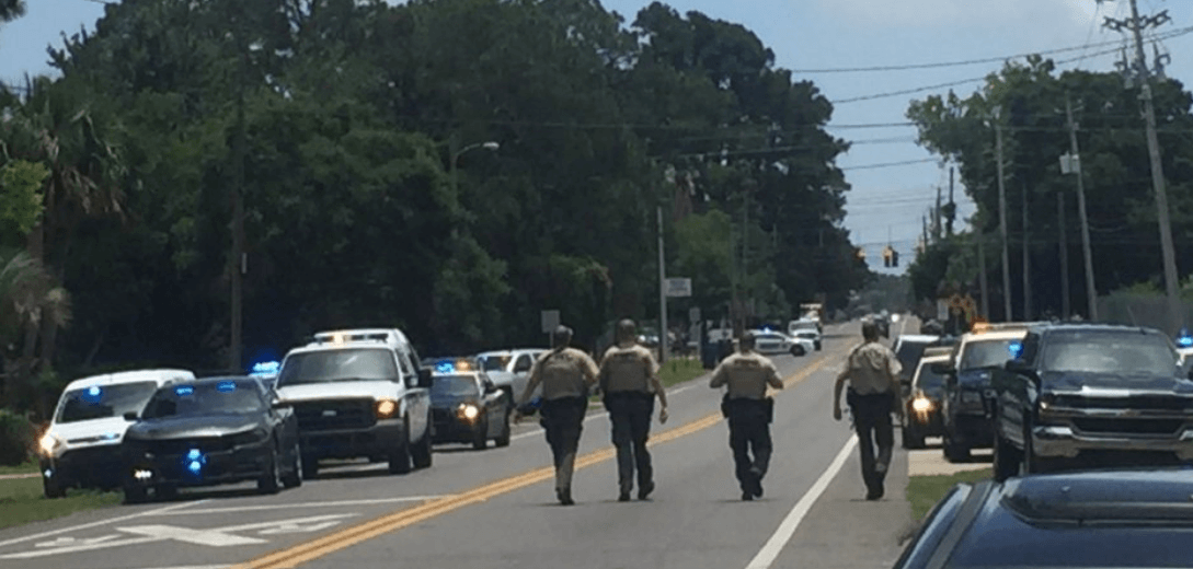 Policía de Panama City, Florida, responde ante posible balacera