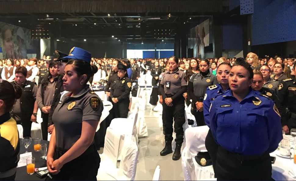 Reconocen trabajo de madres policías en la CDMX