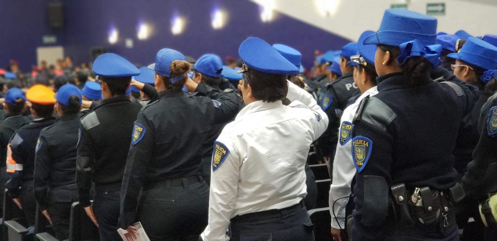 sspcdmx firma contratos millonarios uniformes que no llegan policias