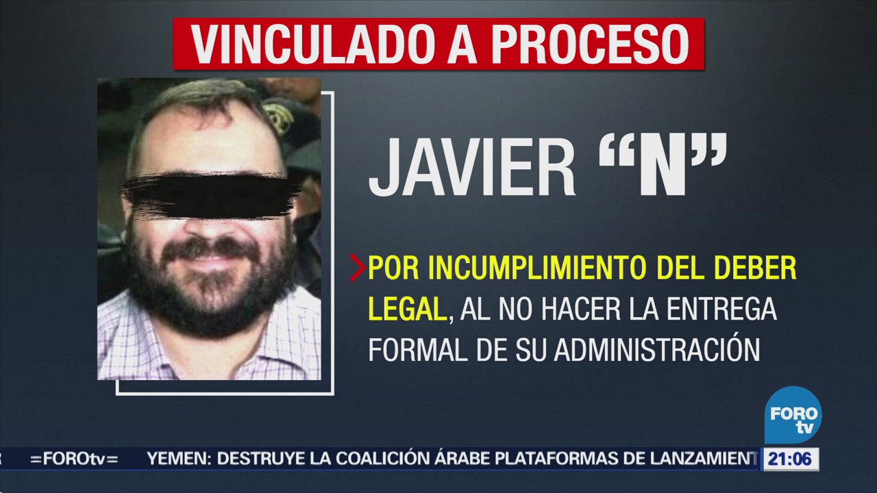Vinculan a Javier Duarte a proceso por tres delitos