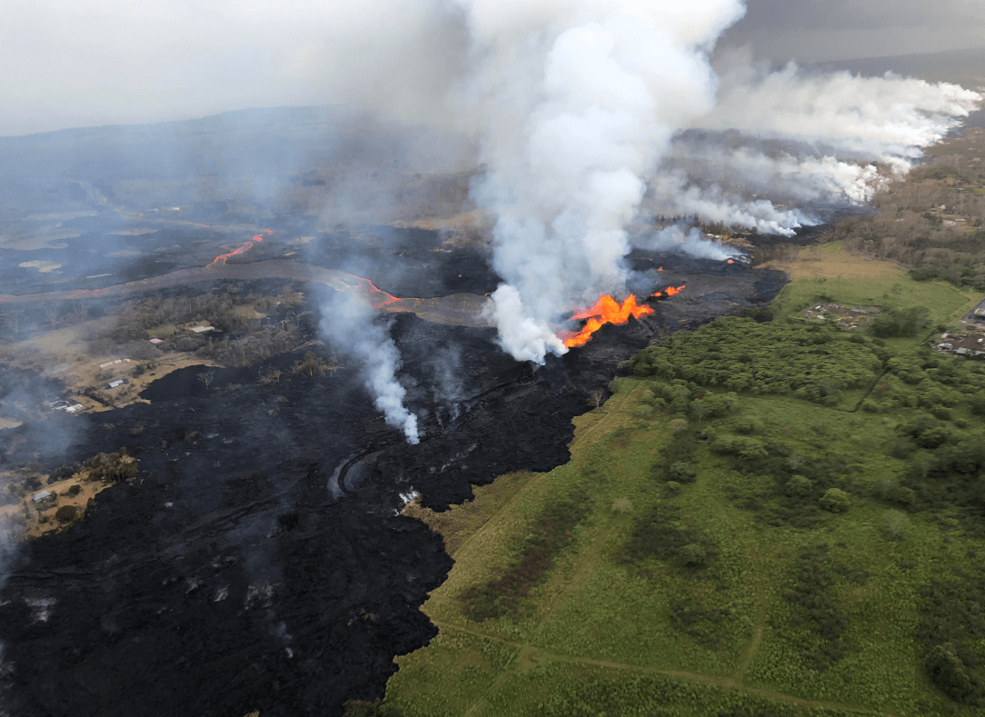 Lava del volcán Kilauea de Hawai amenaza suministro eléctrico