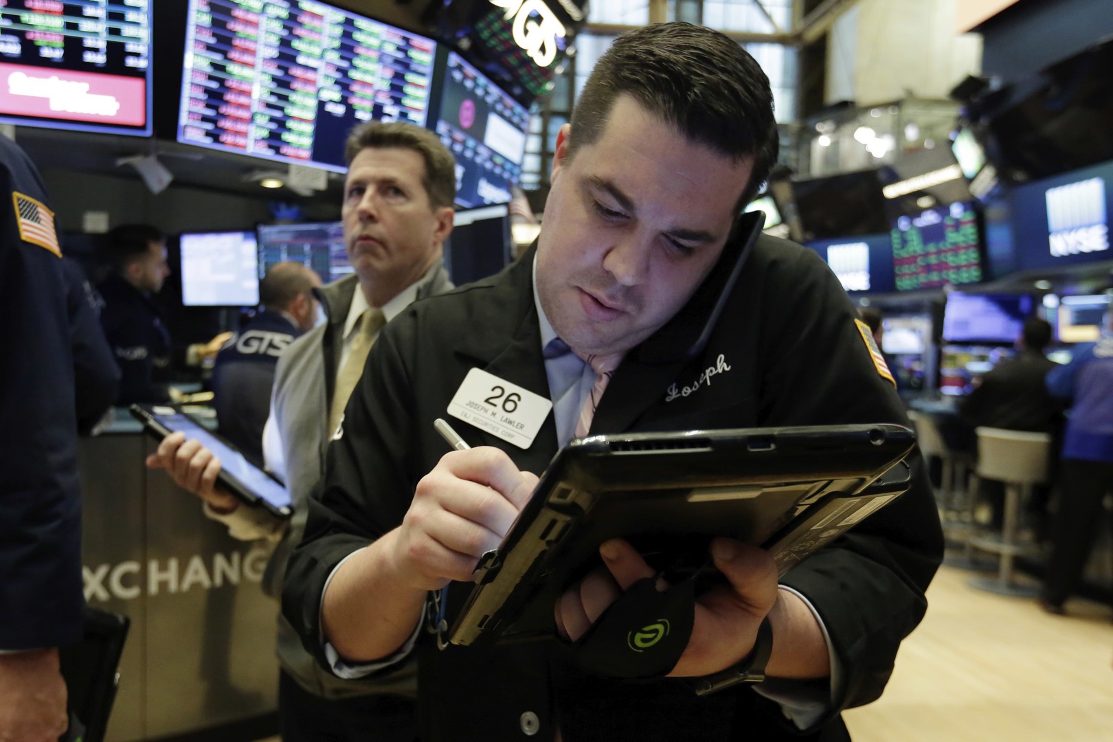Wall Street abre con ganancias y el Dow Jones
