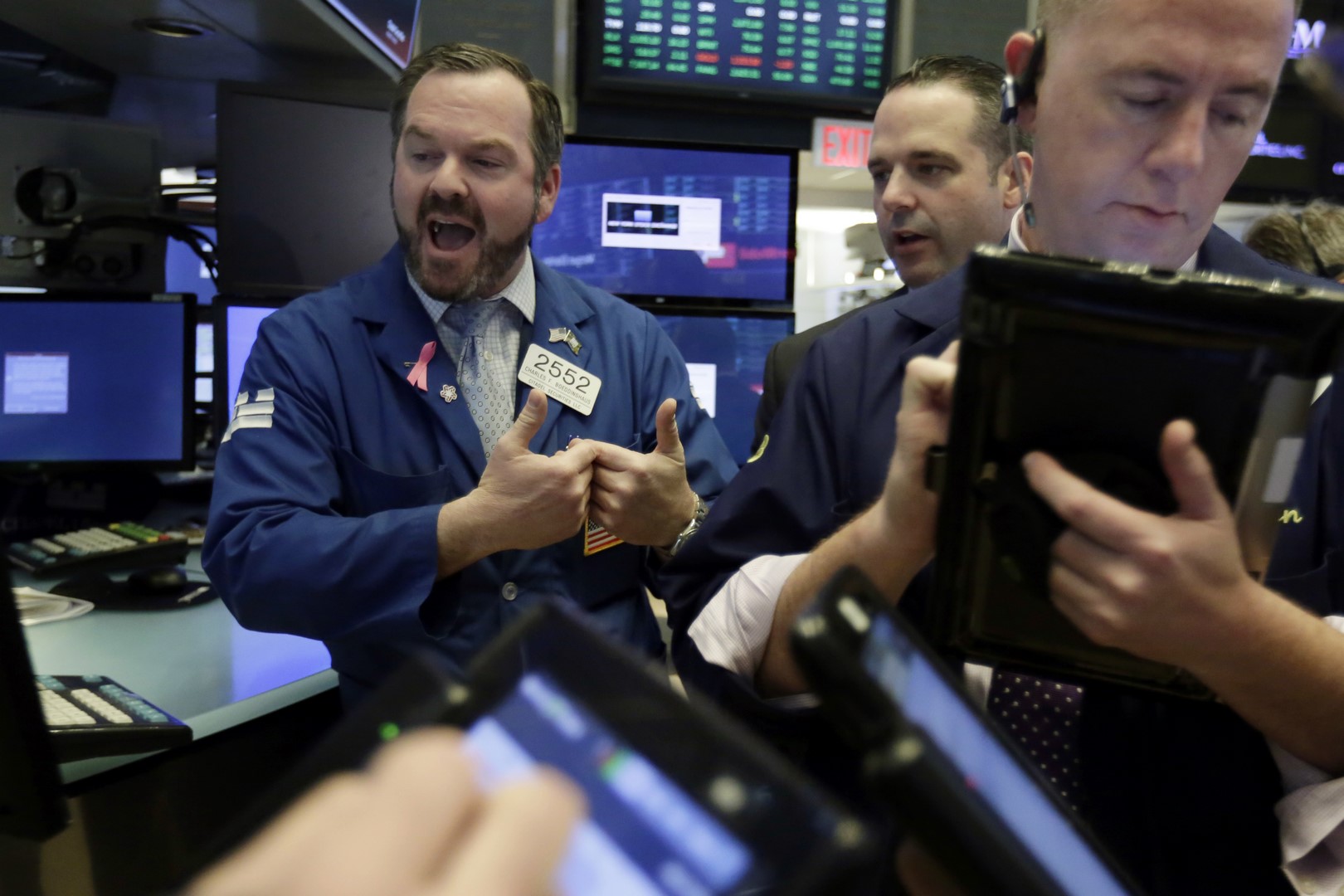 Wall Street abre con ganancias y el Dow Jones avanza
