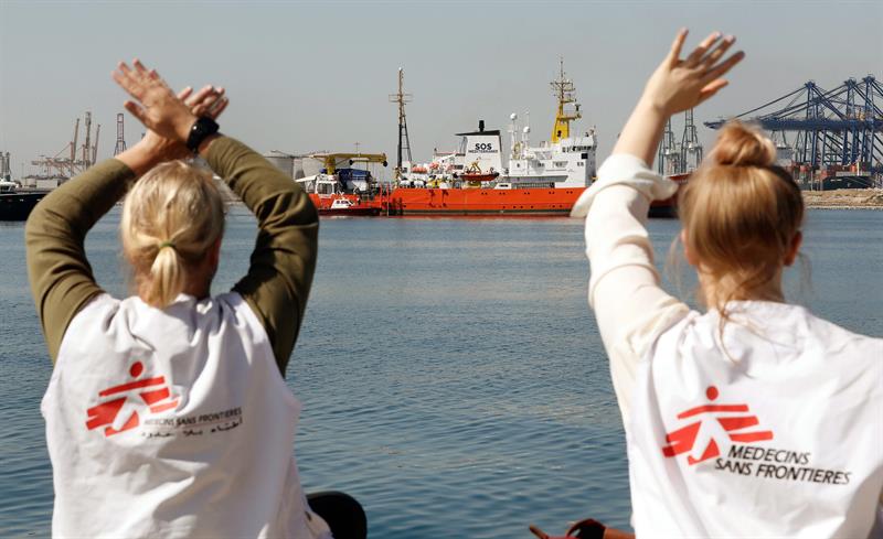 llegan espana migrantes rescatados mediterraneo