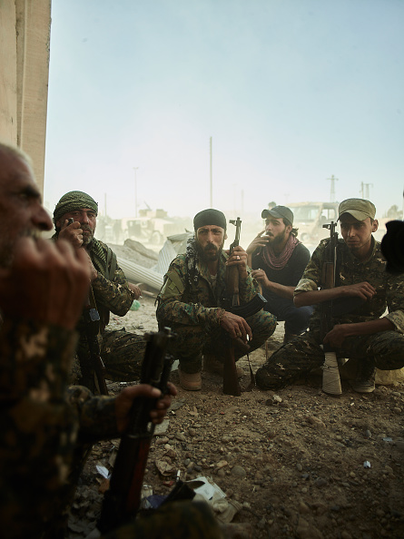 Rebeldes sirios negocian con Rusia un acuerdo en Siria