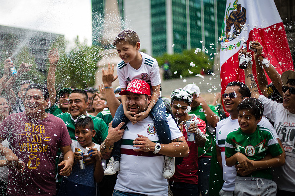 aficionados festejan triunfo selección mexicana restaurantes cdmx