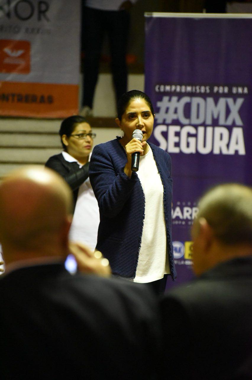 Alejandra Barrales recibe apoyo de dirigencia alterna del PT