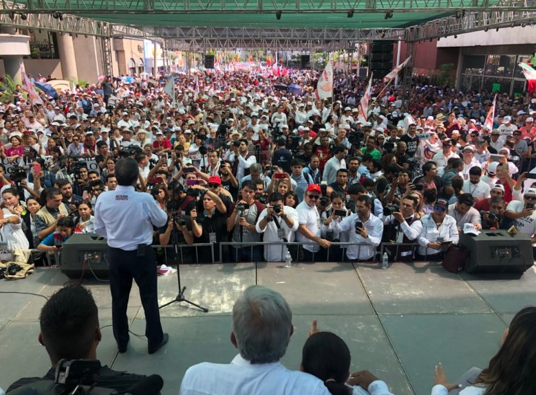 López Obrador protesta por trato a migrantes en Estados Unidos