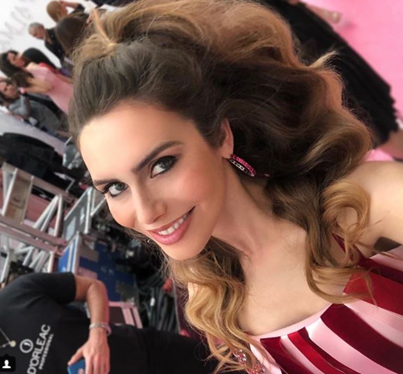 Mujer transexual gana por primera vez Miss España