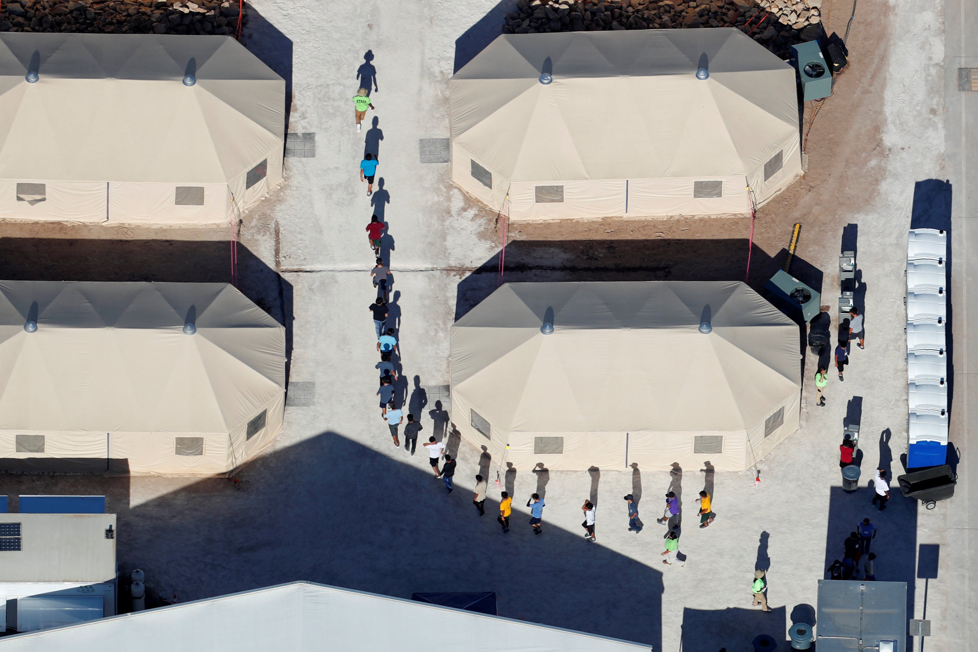 fotos-aereas-centros-detencion-migrantes-reuters-asi-son-jaulas-que-tienen-hijos-estados-unidos