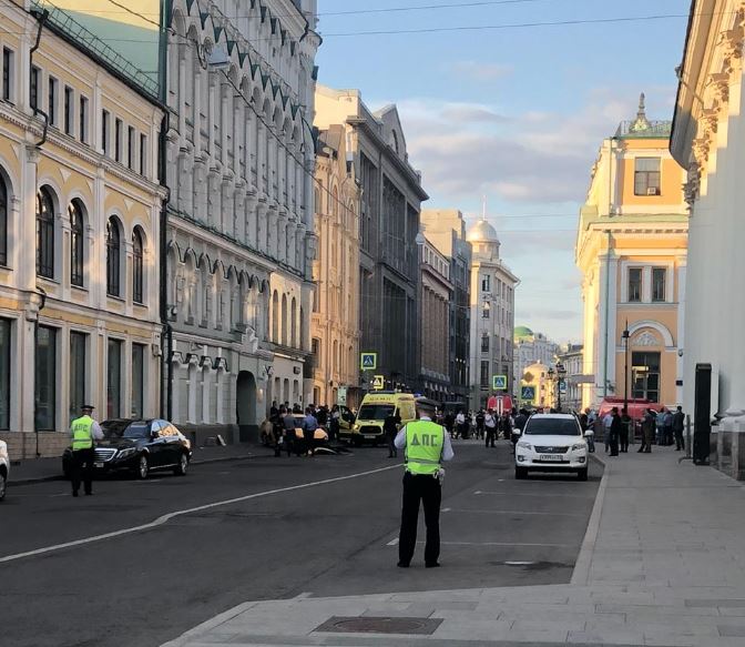 Taxista atropella a una multitud de peatones en Moscú