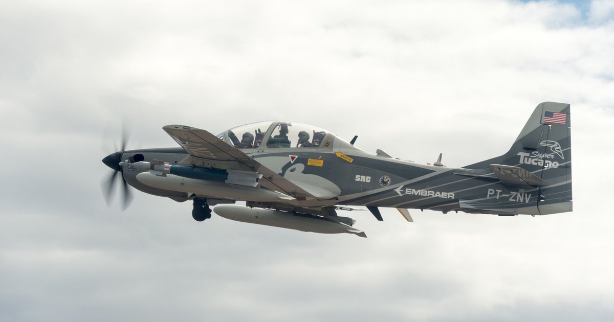Avión militar se estrella cerca base Nuevo México