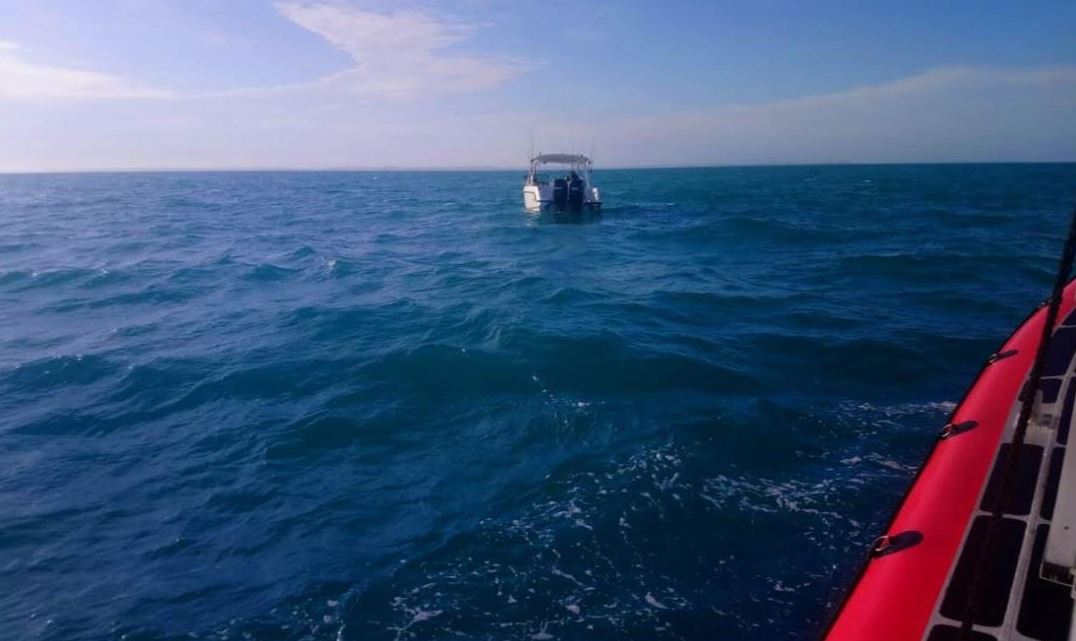 Semar rescata a tripulantes de yate en Campeche