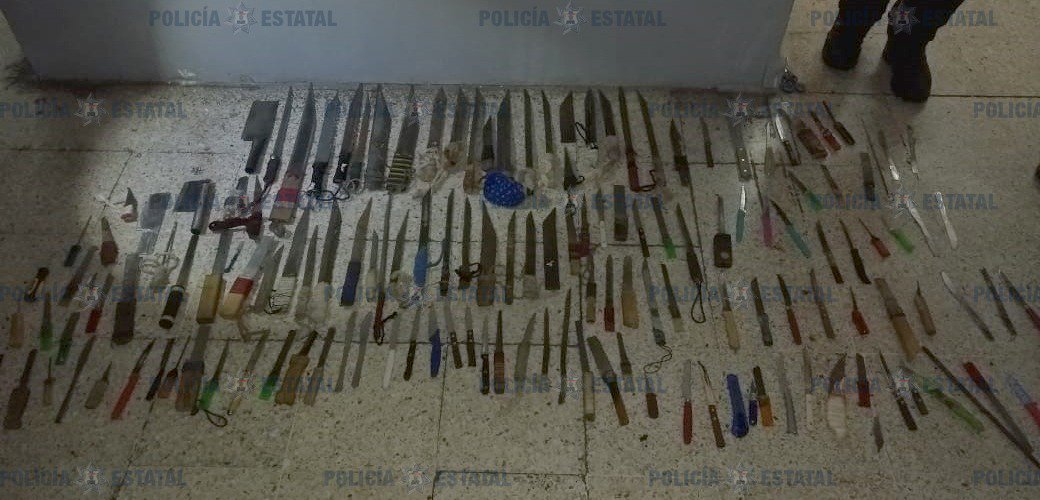 Encuentran drogas y celulares en el penal de Santiaguito, Edomex