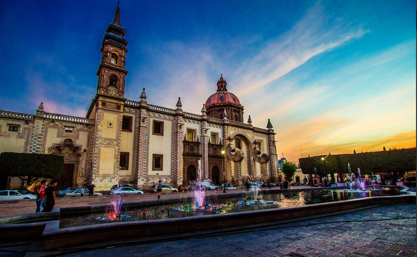 Instalan cámaras en zonas cercanas a iglesias en Querétaro