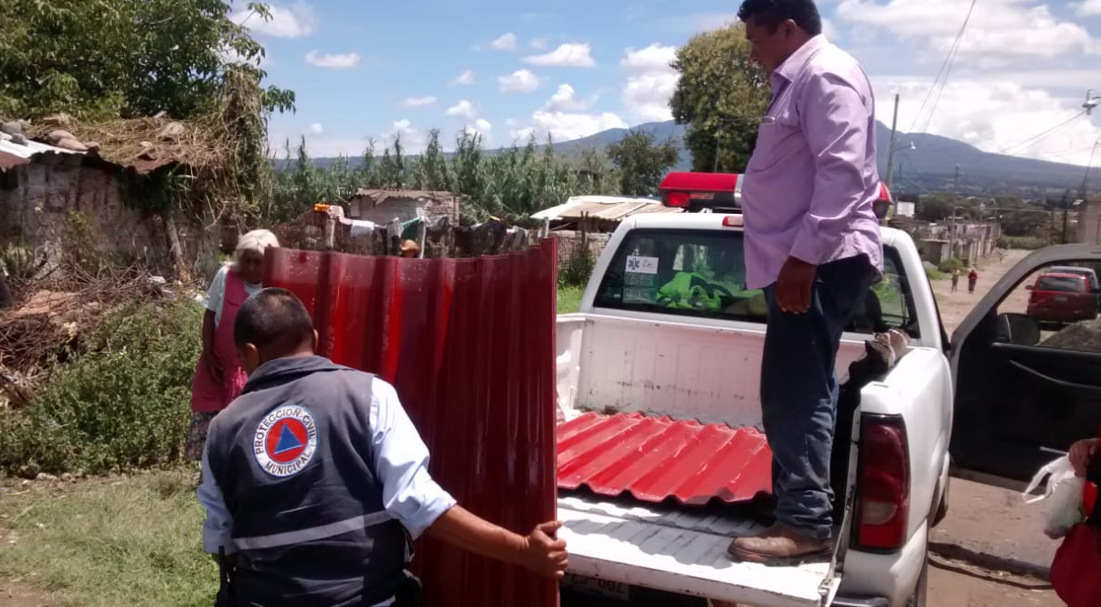 40 familias quedan damnificadas tras lluvias en Tlacotepec y Amozoc, Puebla