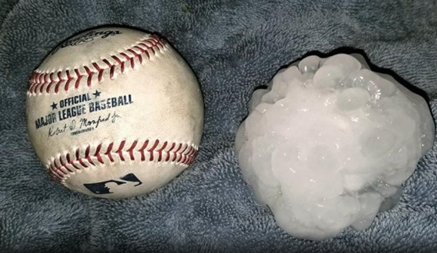 Granizos tamaño pelotas béisbol ocasionan daños Texas