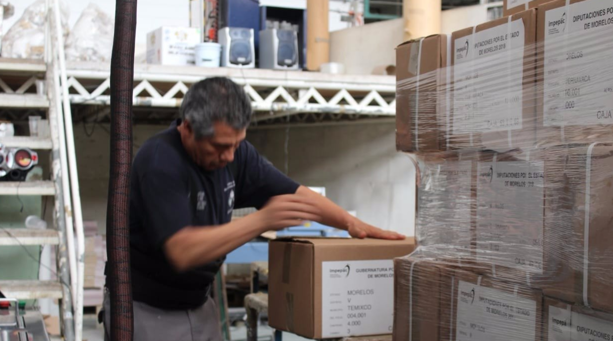 Morelos recibe 23.5 toneladas de material electoral