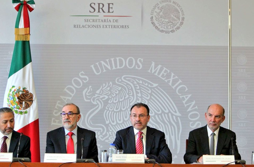 México condena separación de familias en EU, es "cruel e inhumana"