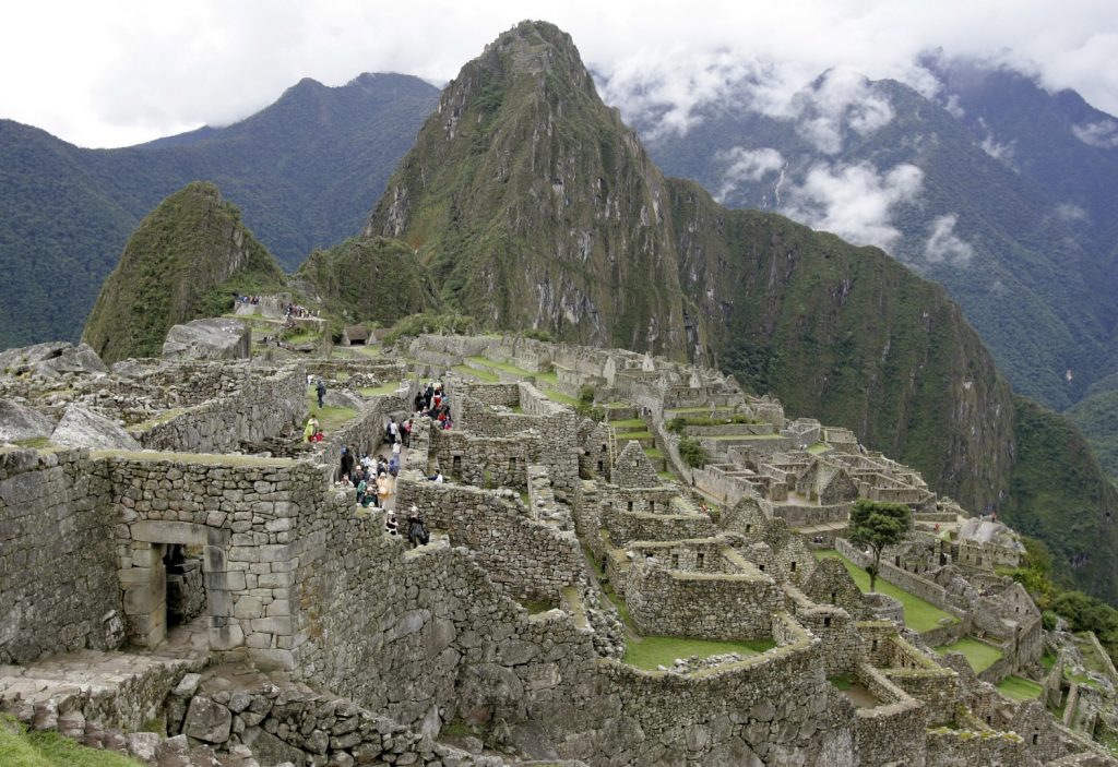 Machu Picchu, ciudad sagrada de los incas en Perú