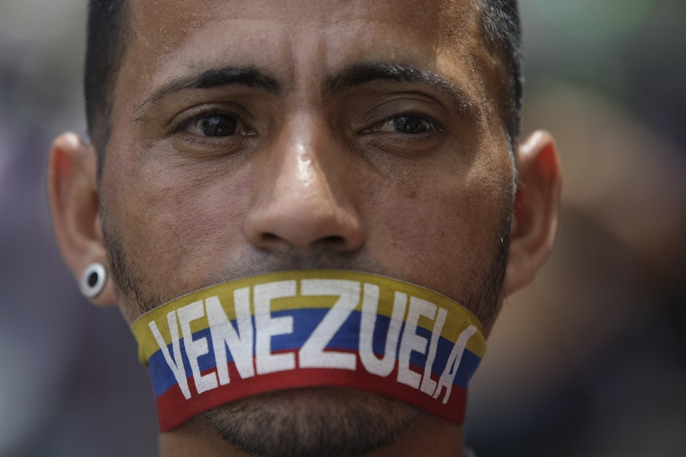 Venezuela liberará a un tercer grupo de 'presos políticos'