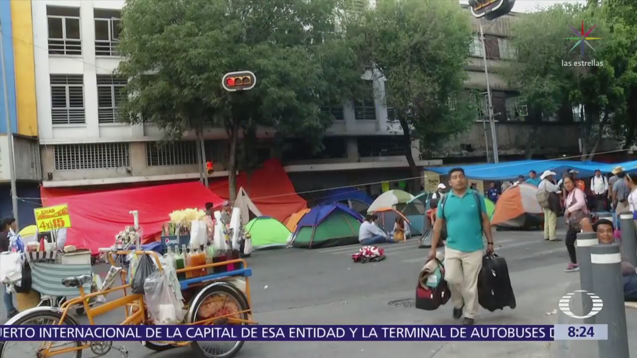 Manifestantes afectan la vialidad en Paseo de la Reforma
