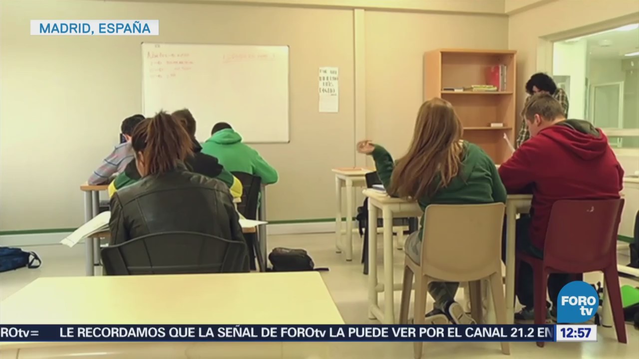 Más de 14 mil niños buscan una familia en España