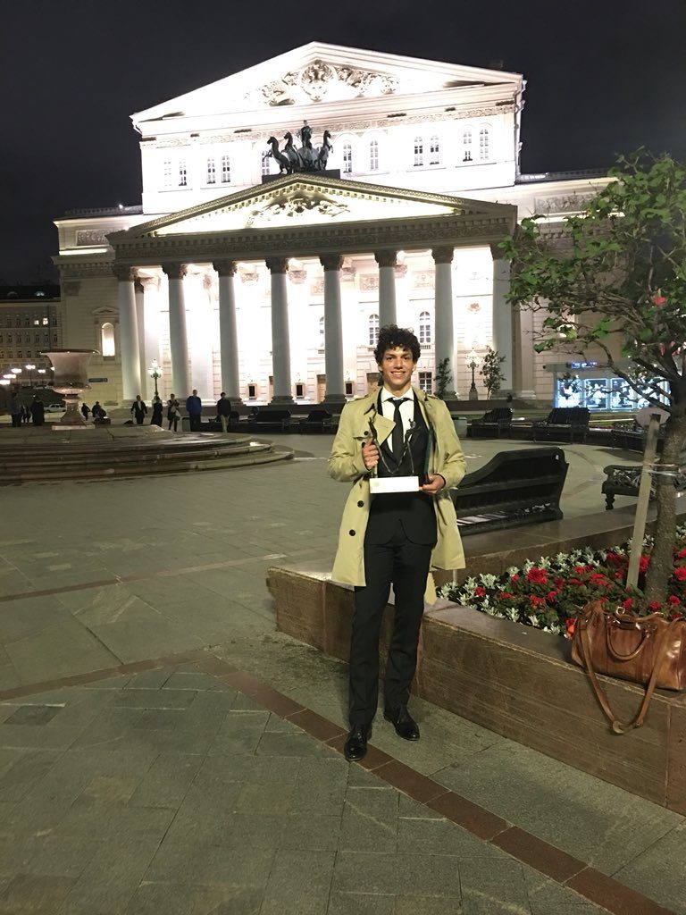 Mexicano Isaac Hernández gana el 'Oscar del ballet' en Moscú