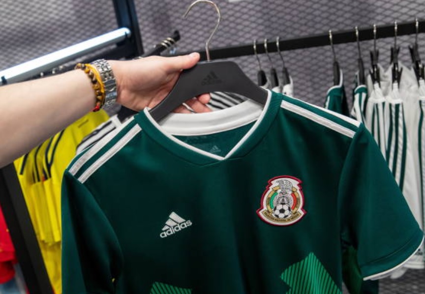 Mundial de fútbol y vacaciones impulsarán las ventas en México: Asociaciones