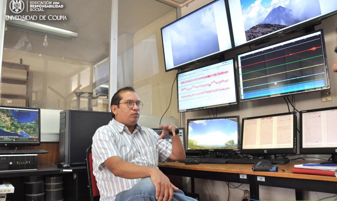Renovarán estaciones sísmicas monitoreo volcán Fuego Colima