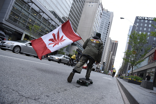 Parlamento Canadá aprueba ley legalización marihuana