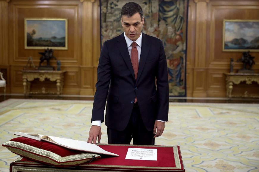 Pedro Sánchez toma posesión como presidente del Gobierno español