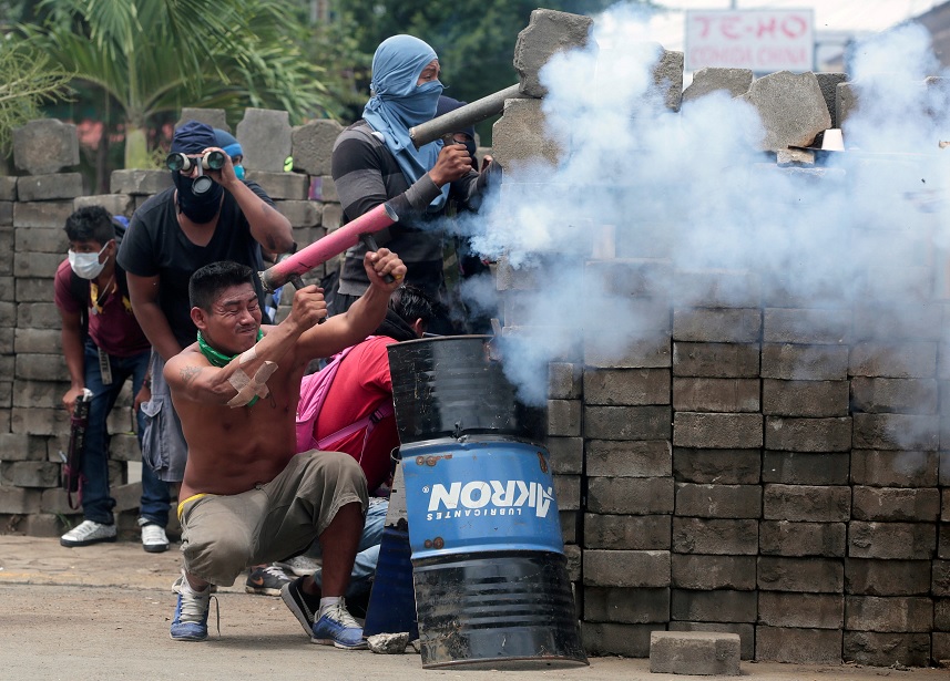 ‘Parapolicías’ controlan carretera Nicaragua ataque ciudades