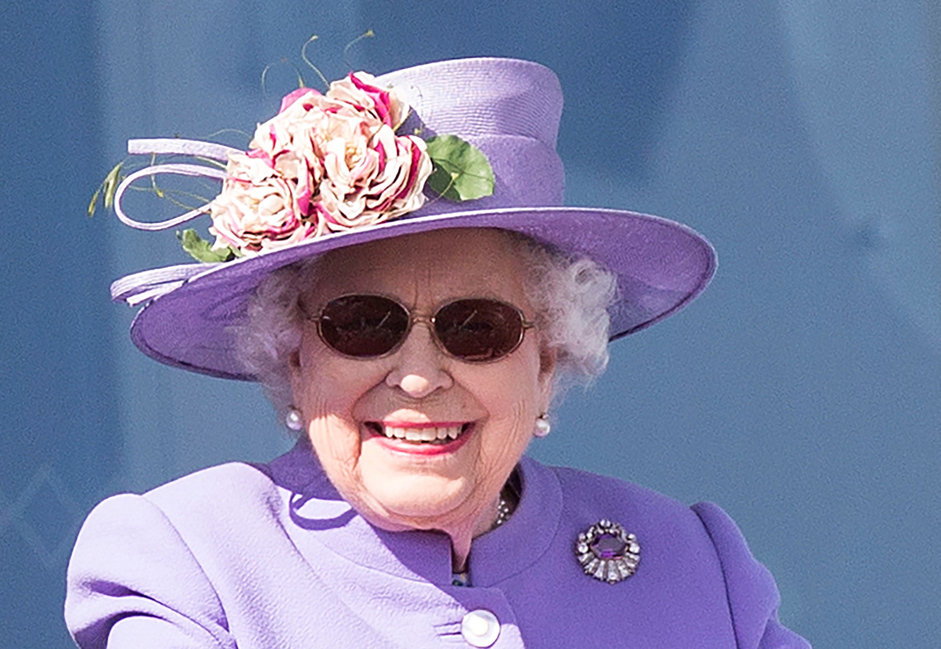 Reina Isabel II se sometió a una operación de cataratas en mayo