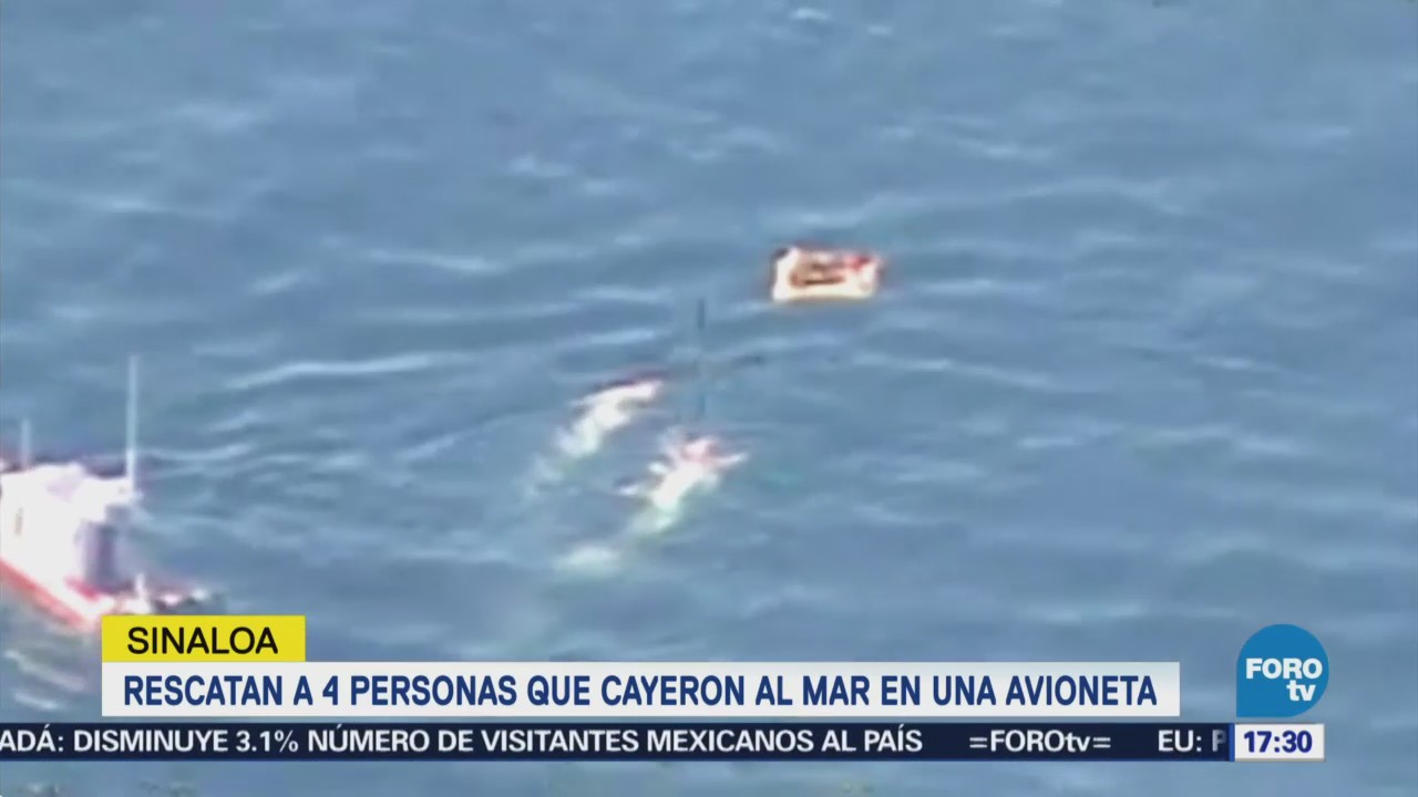 Rescatan a personas cayeron al mar en avioneta en Sinaloa